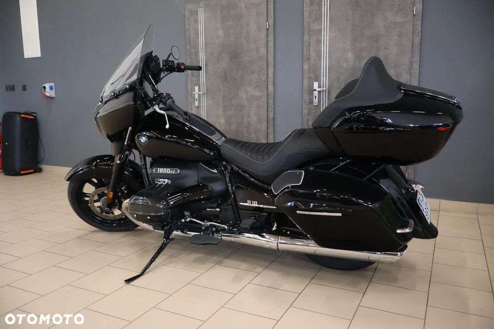 BMW R - 9