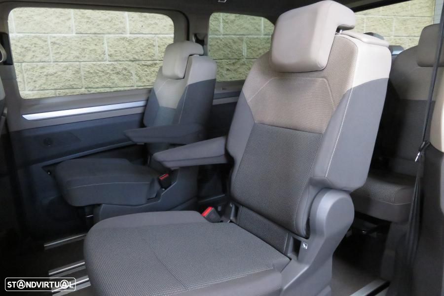 VW Multivan 2.0 TDI Style DSG - 11