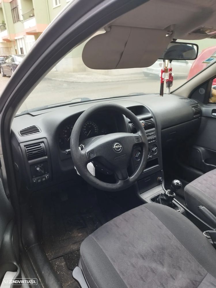 Opel Astra 1.4 Club - 5