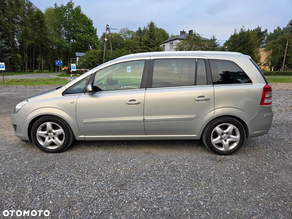 Opel Zafira 1.8 Cosmo Easytronic - 8