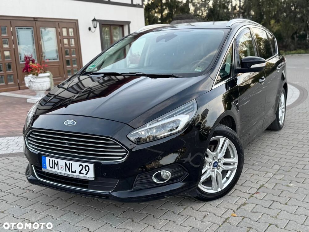 Ford S-Max 2.0 TDCi Titanium PowerShift - 4