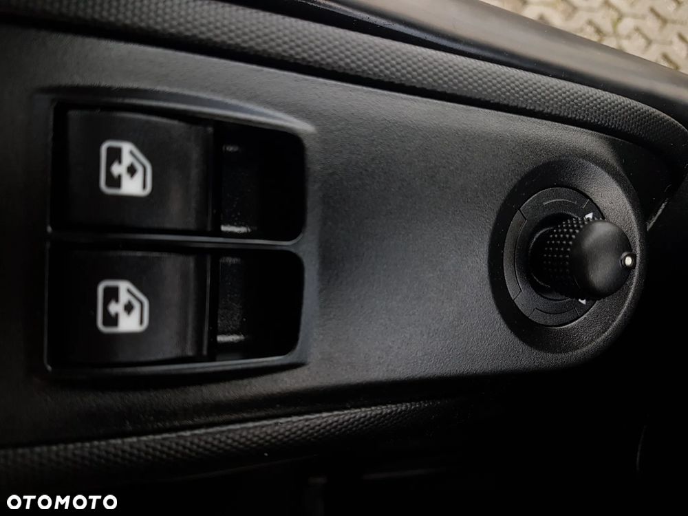 Iveco DAILY WINDA 8EP 4,29x2,23x2,23 KLIMA 35S16 MANUAL 6-BIEGÓW 3,0 160 KM KRAJOWY - 9