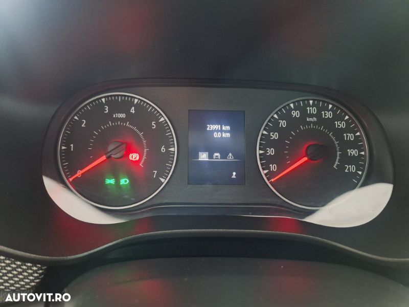 Dacia Logan TCe 90 MT6 Prestige+ - 11