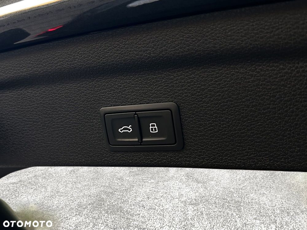 Audi Q3 Sportback 40 TFSI Quattro S-Line S tronic - 17