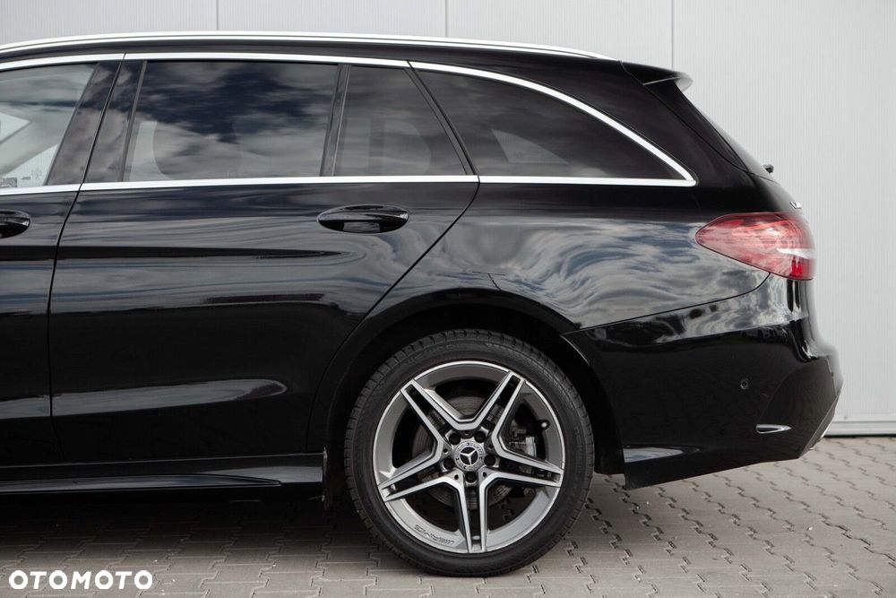 Mercedes-Benz Klasa C 200 d 9G-TRONIC - 17
