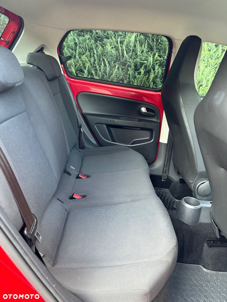 Volkswagen up! 1.0 move - 13