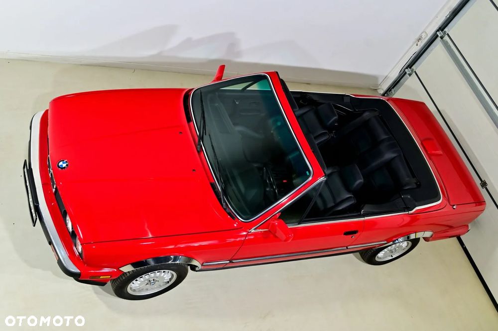 BMW Seria 3 325i - 5
