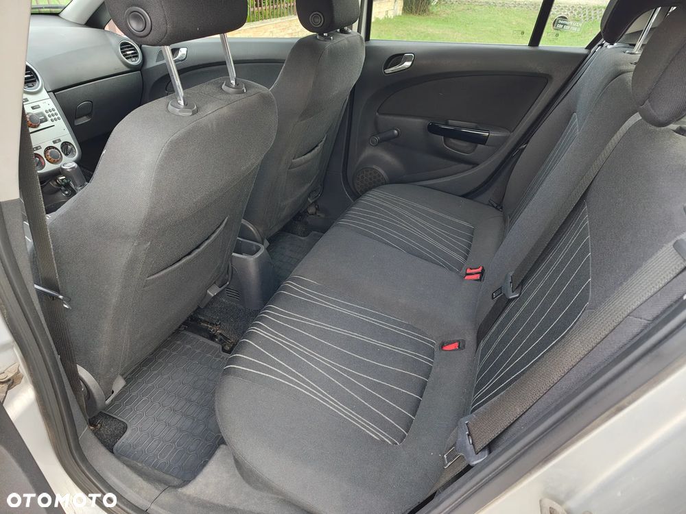 Opel Corsa 1.4 16V Enjoy - 7