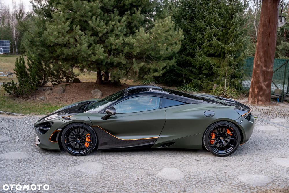 McLaren 720S Coupe - 13