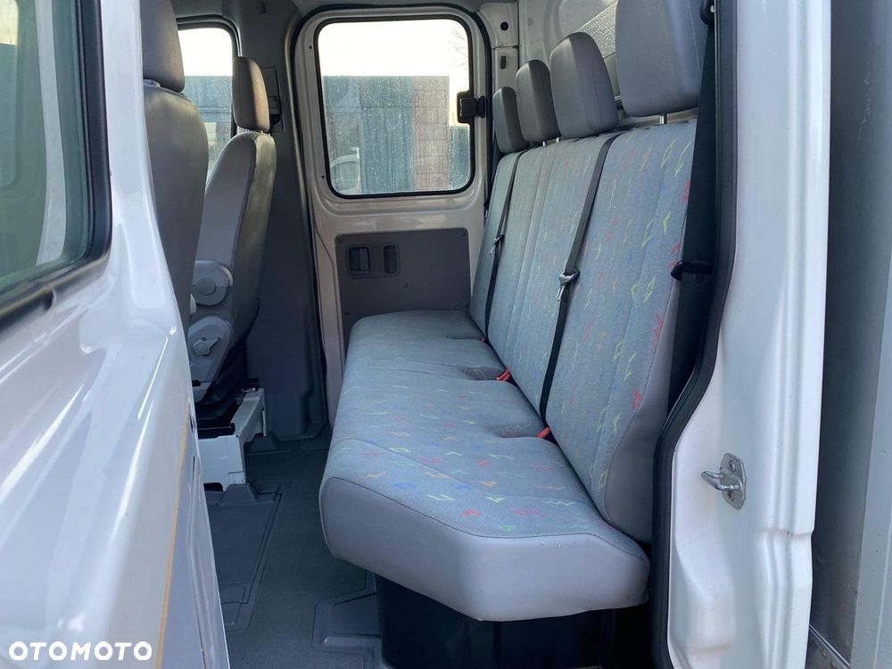 Volkswagen CRAFTER - 12
