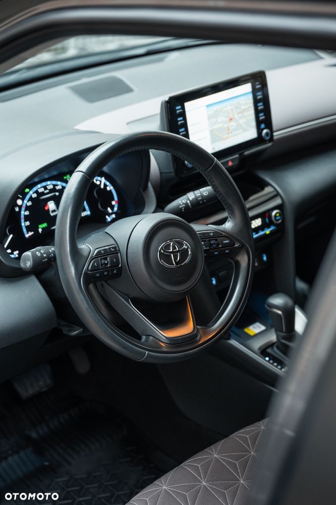 Toyota Yaris Cross - 21