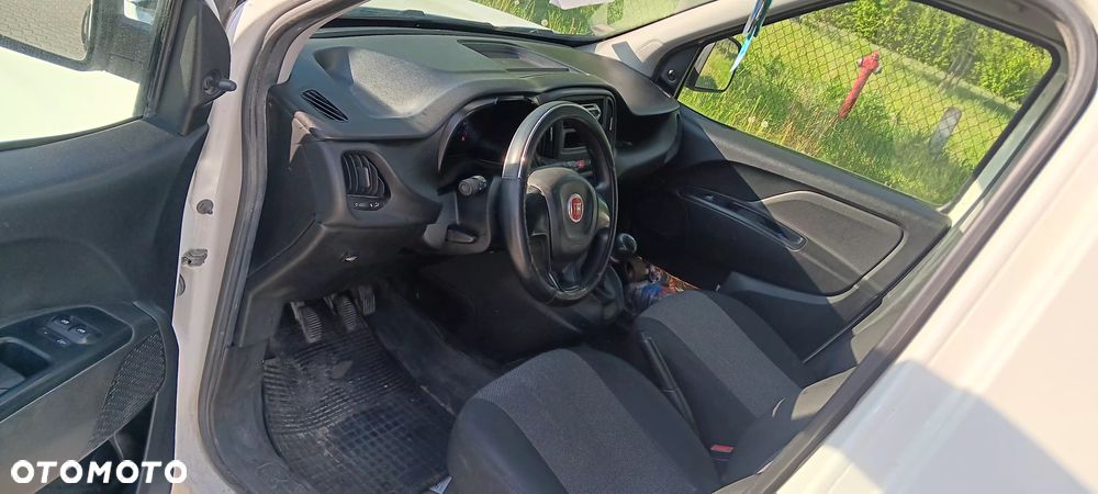 Fiat Doblo - 8