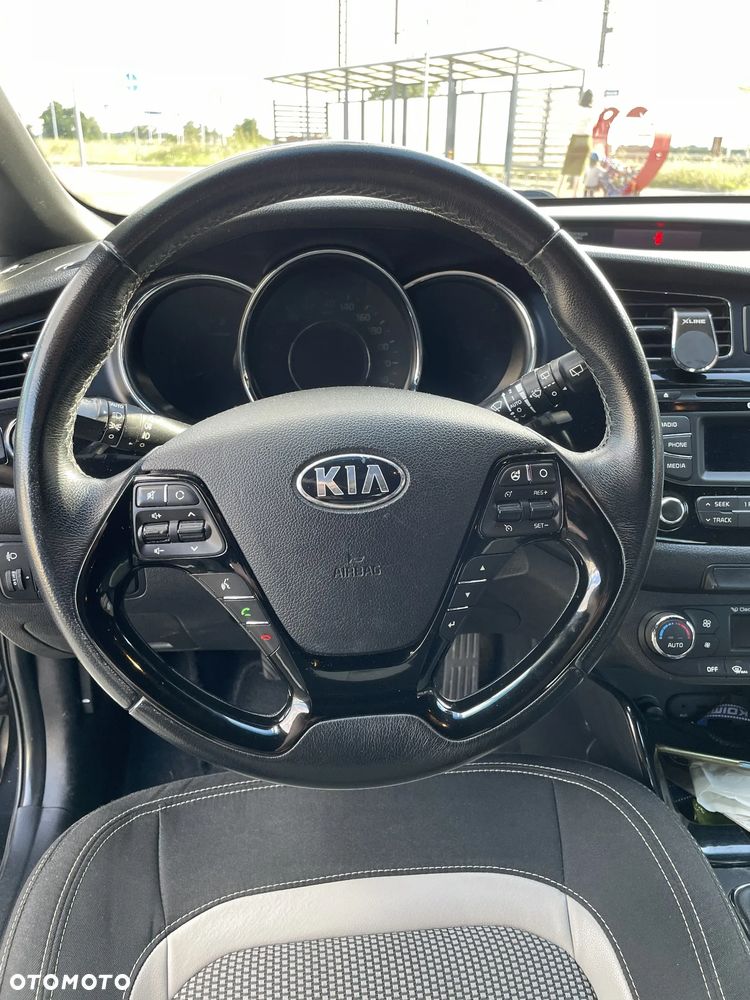 Kia ProCeed 1.6 GDI L - 12