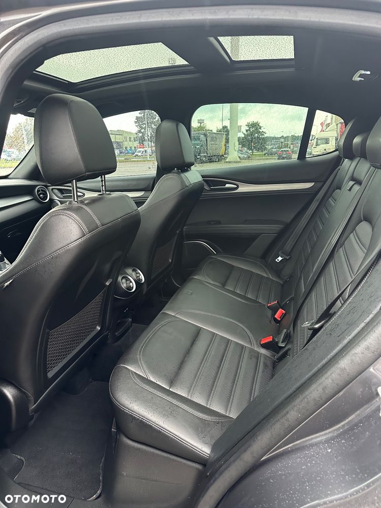 Alfa Romeo Stelvio 2.0 Turbo Veloce TI Q4 - 23