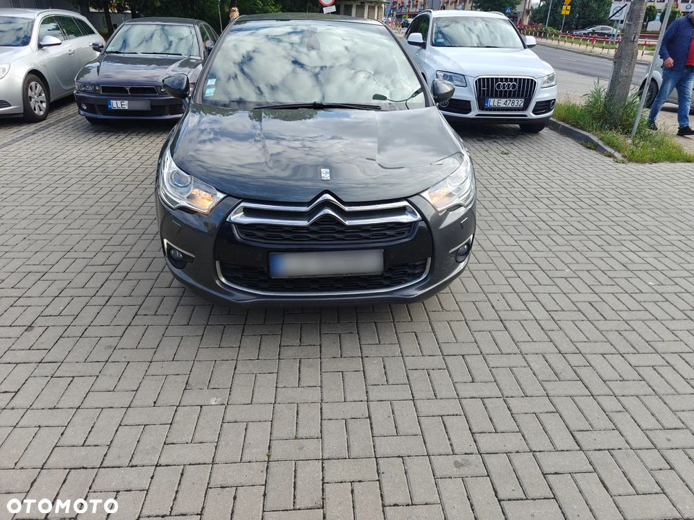 Citroën DS4 2.0 HDi SportChic - 1