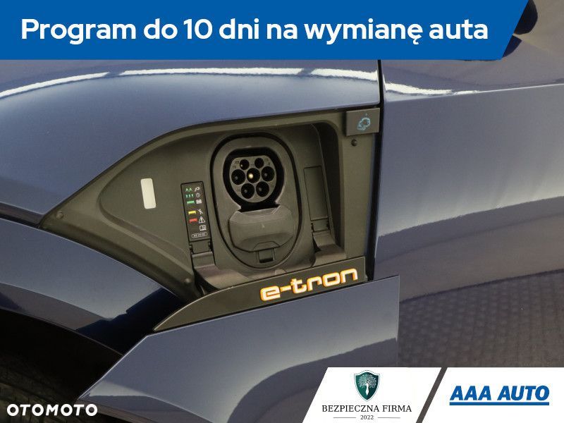 Audi e-tron - 20