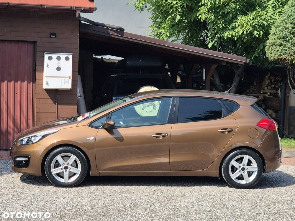 Kia Ceed - 3
