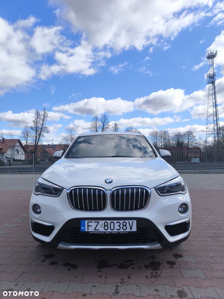 BMW X1 xDrive18d Advantage sport - 1