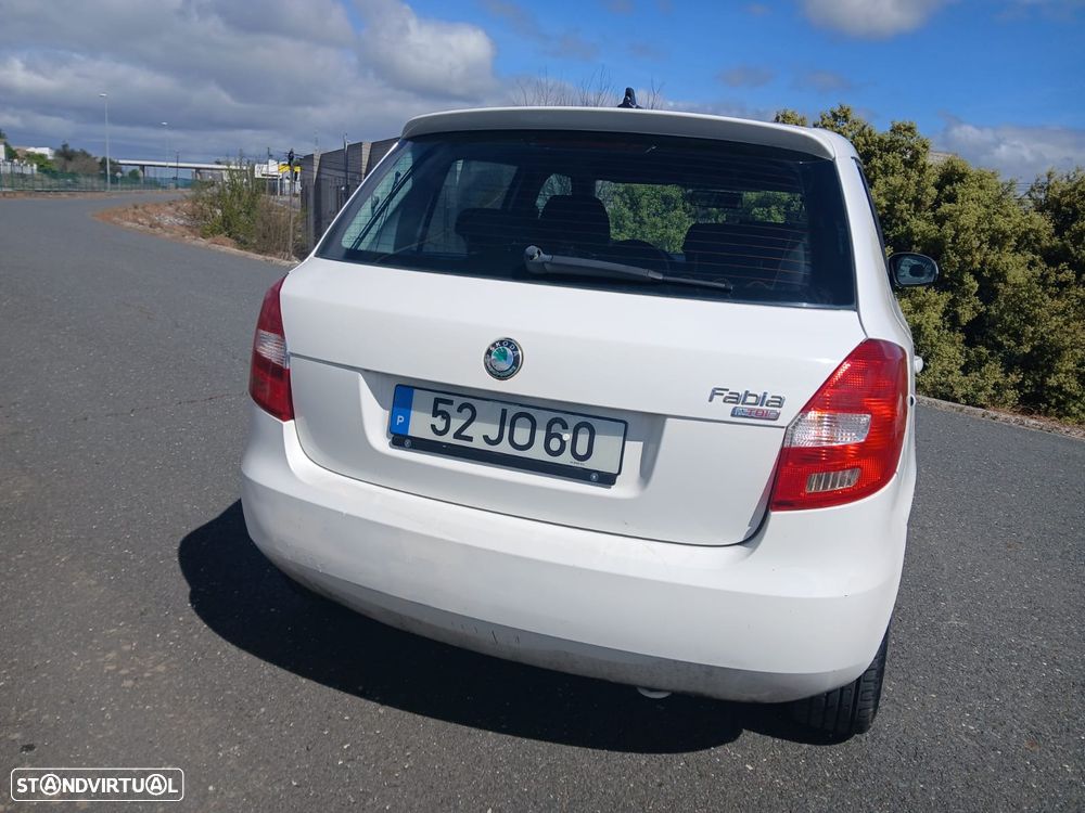 Skoda Fabia 1.6 Elegance - 6