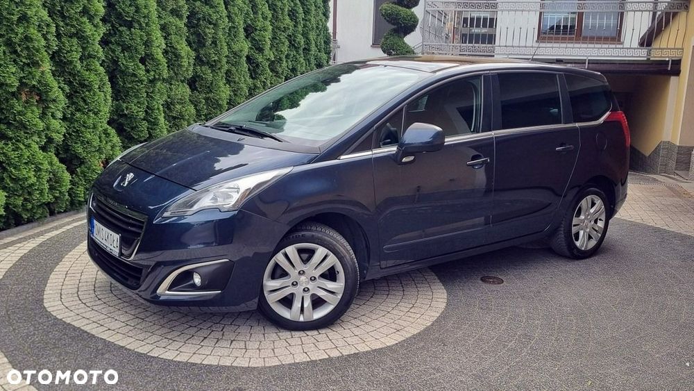 Peugeot 5008 - 1
