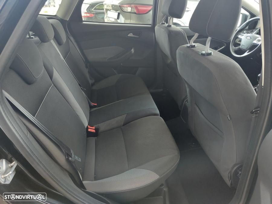 Ford Focus SW 1.6 TDCi Trend - 40