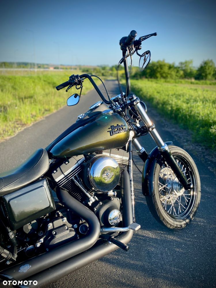 Harley-Davidson Dyna Street Bob - 4
