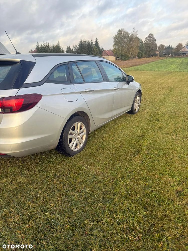 Opel Astra V 1.6 CDTI Enjoy - 5