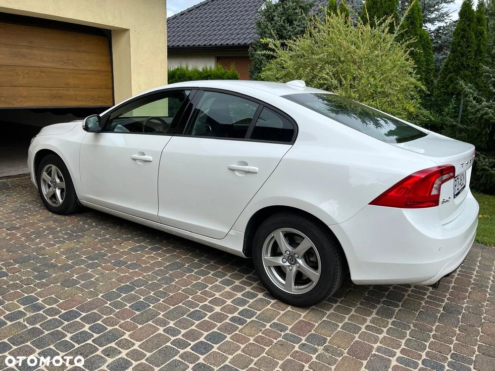 Volvo S60 T3 Drive-E Kinetic - 6