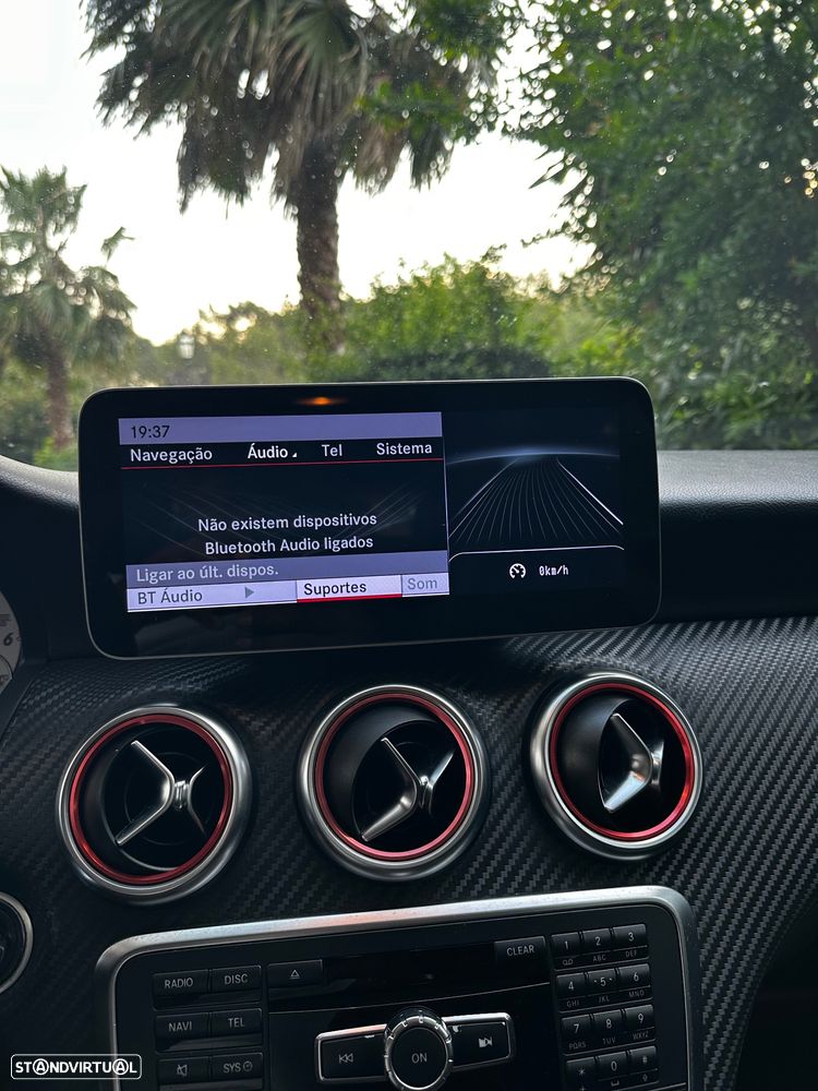 Mercedes-Benz A 180 CDI AMG Line - 11