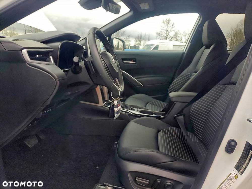 Toyota Corolla Cross - 8