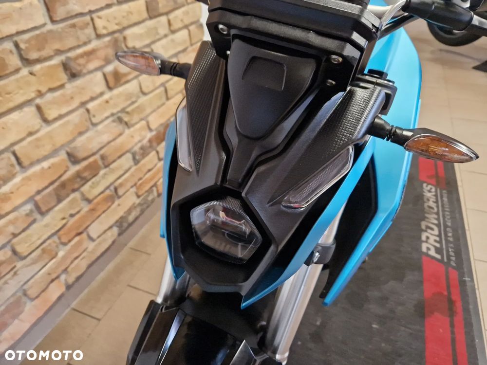 VOGE R125 - 10