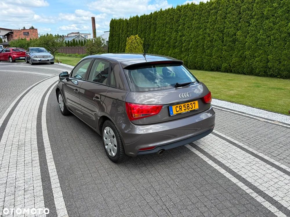 Audi A1 Sportback 1.0 TFSI ultra S tronic - 13