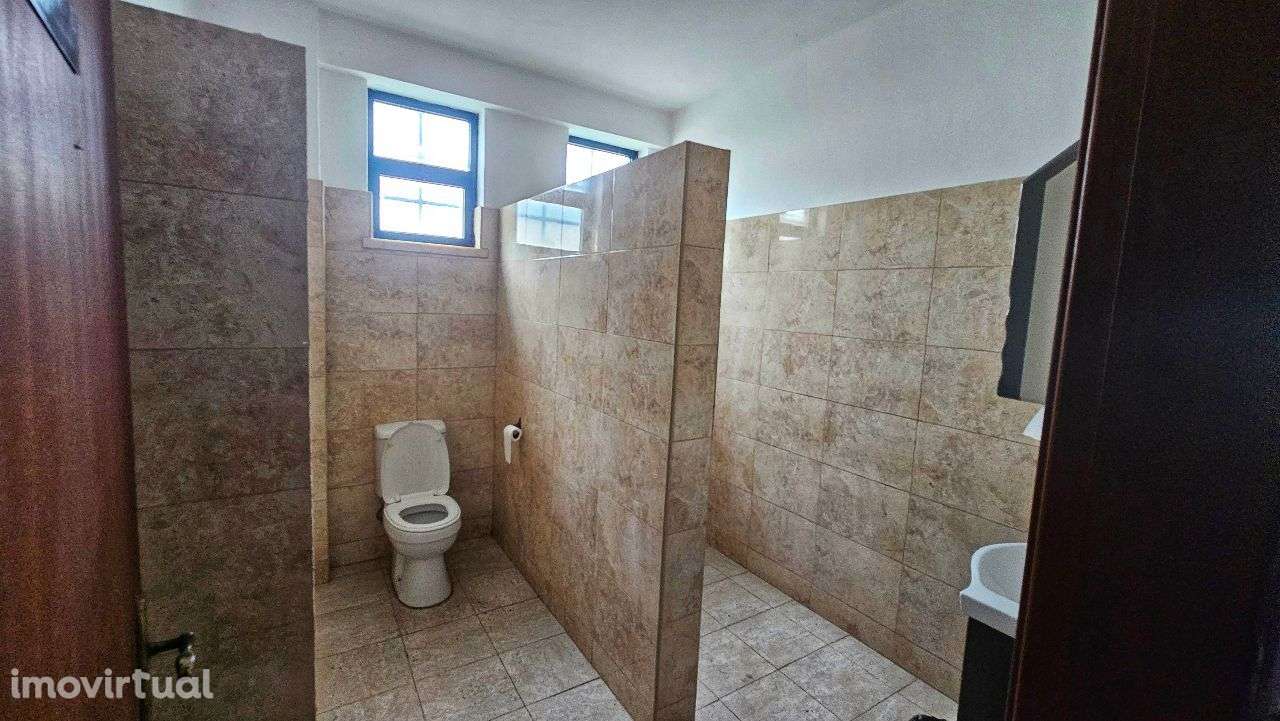 Armazém Industrial em Torres Vedras - Grande imagem: 3/6