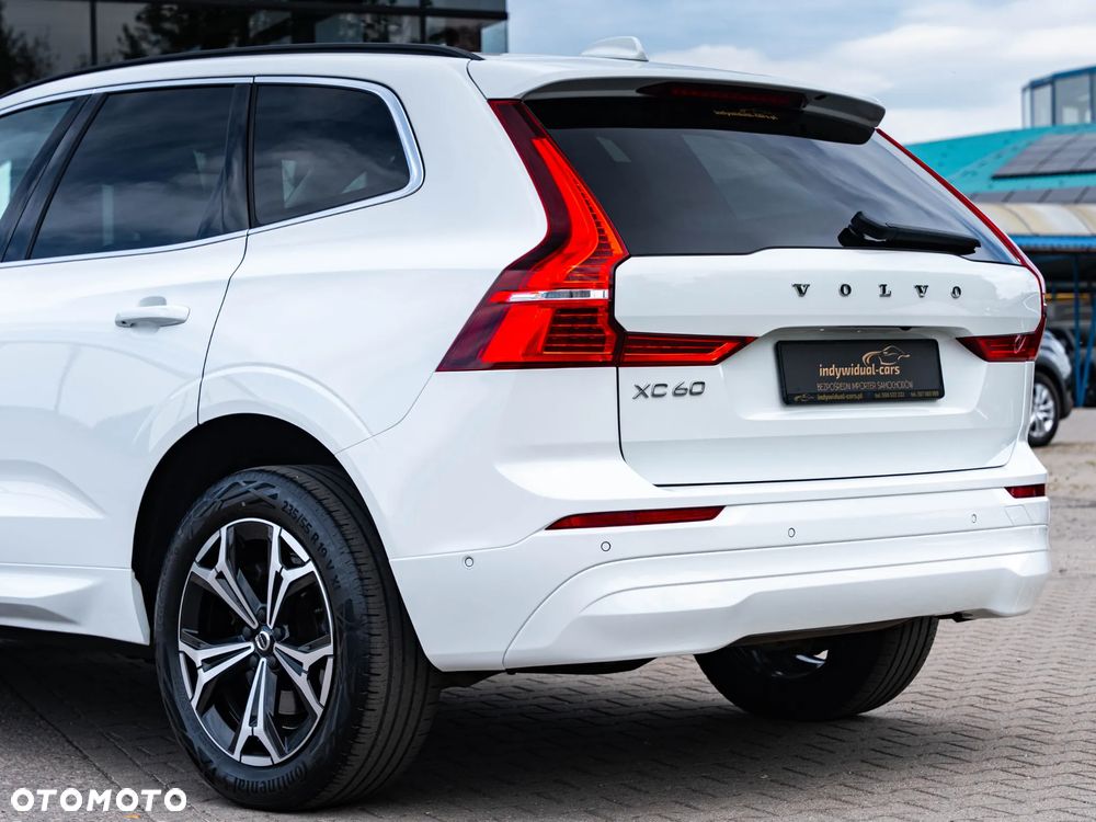 Volvo XC 60 B4 D Core - 12