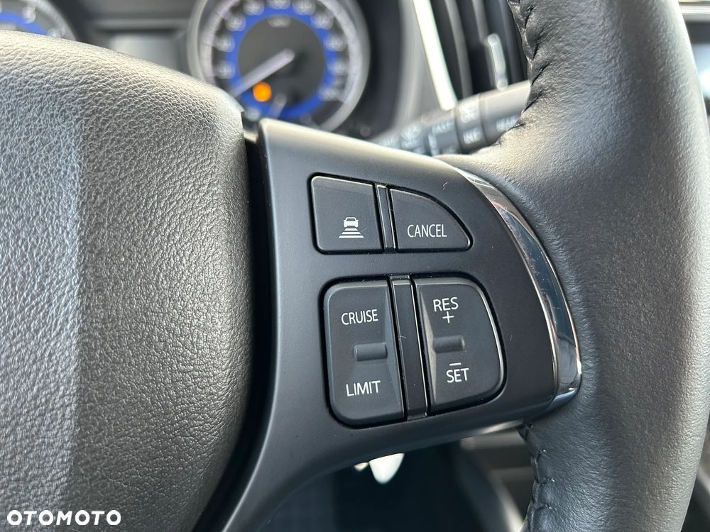 Suzuki Baleno 1.2 Premium Plus - 11