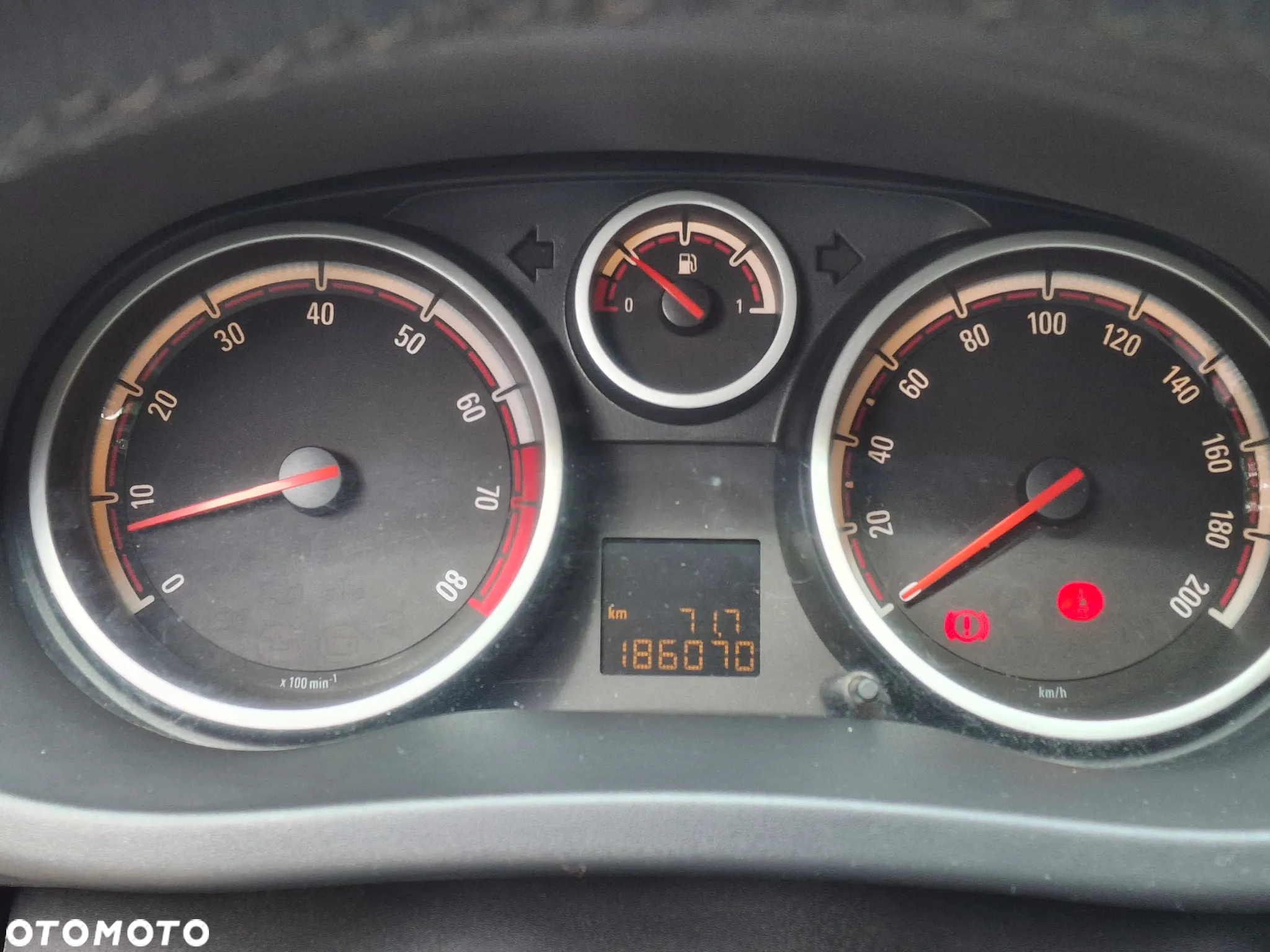 Opel Corsa - 8