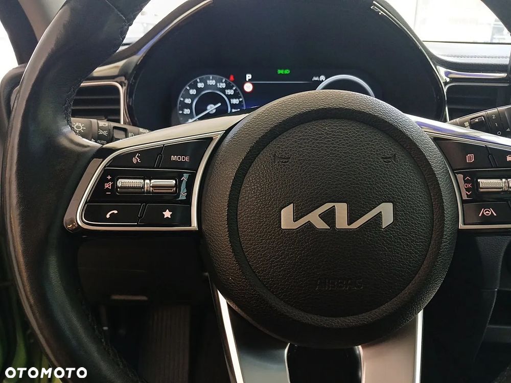 Kia XCeed 1.6 T-GDI Business Line DCT - 26