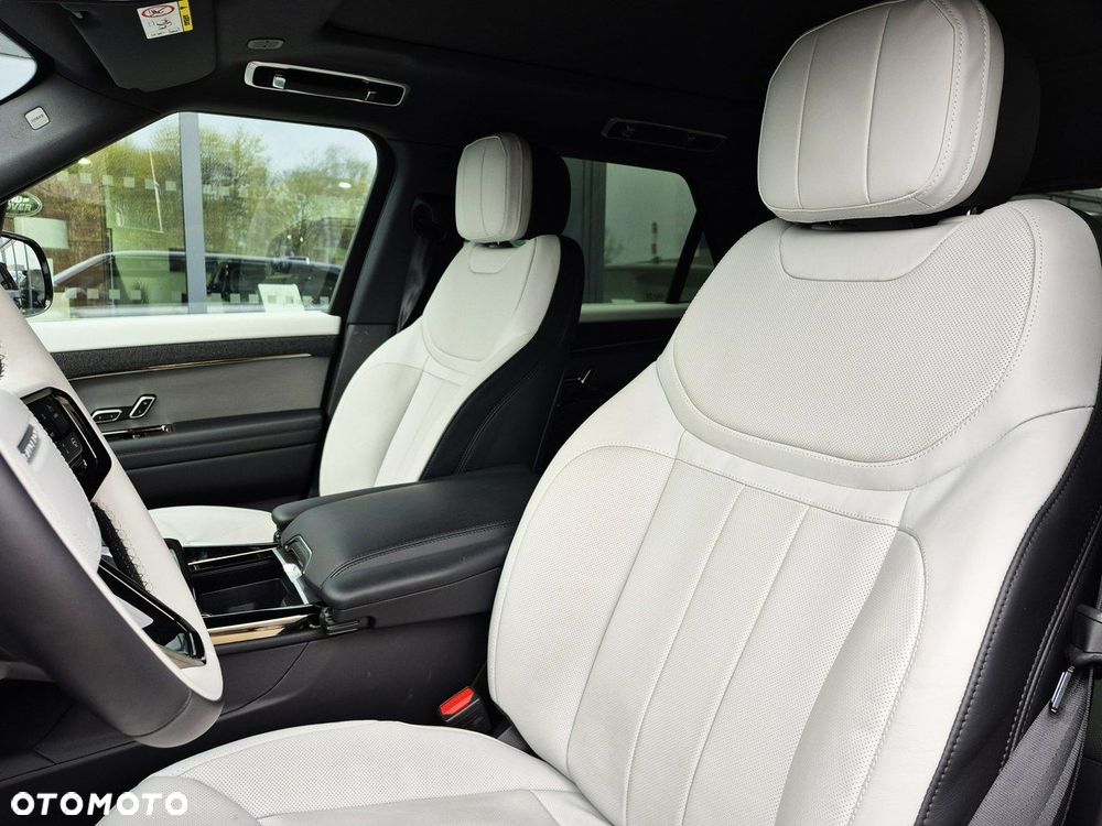 Land Rover Range Rover Sport - 21