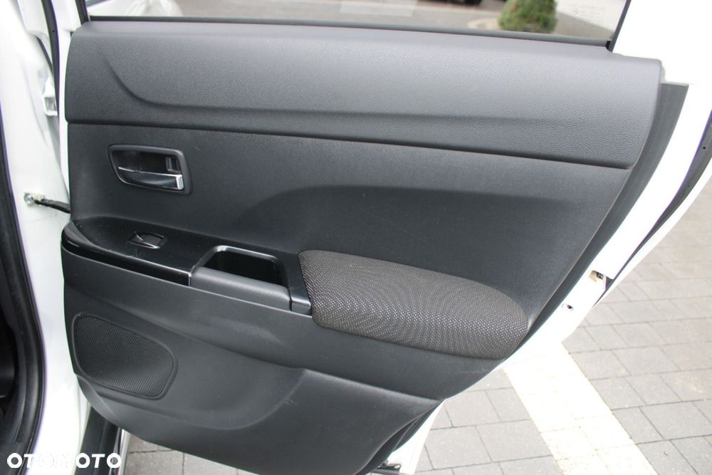 Peugeot 4008 - 15