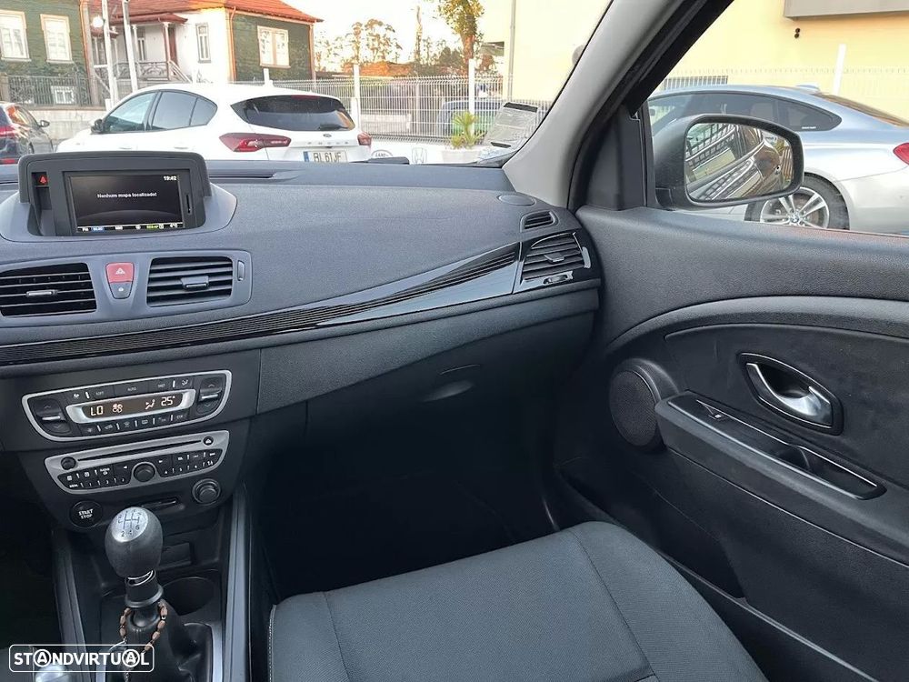 Renault Mégane 1.5 dCi Comfort SS - 13