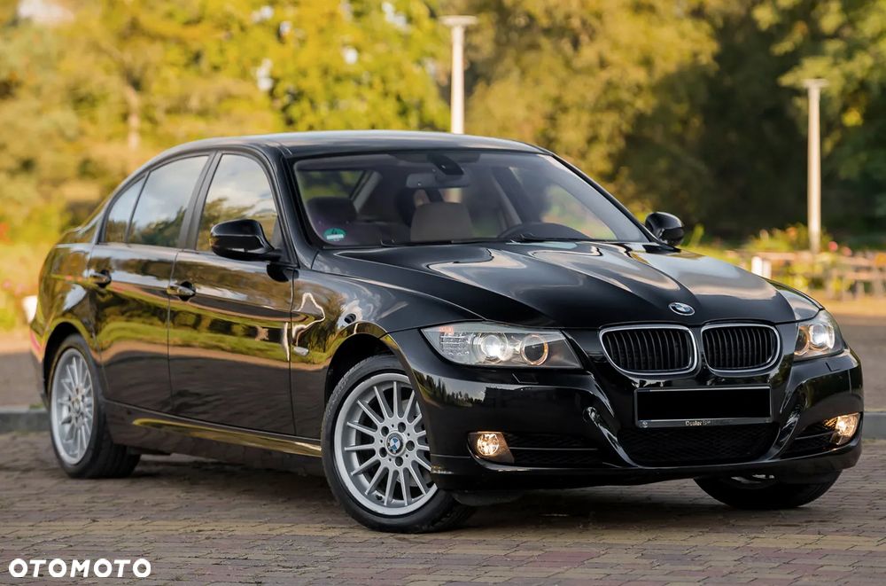 BMW Seria 3 318i - 2