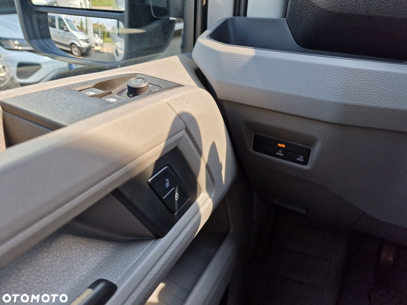 Volkswagen Crafter 2.0 TDI Manual - 22