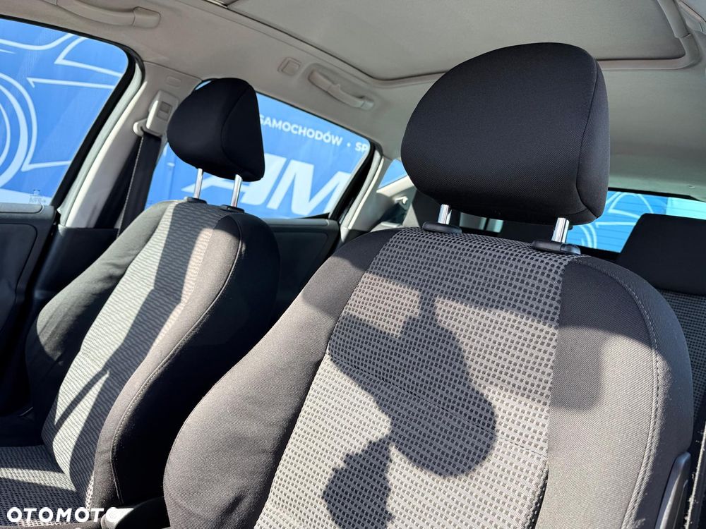 Peugeot 207 1.6 HDi - 19