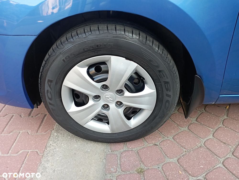 Hyundai i30 1.6 CRDi Classic + World Cup - 16