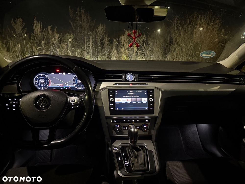 Volkswagen Passat 2.0 TDI BMT Comfortline DSG7 - 6