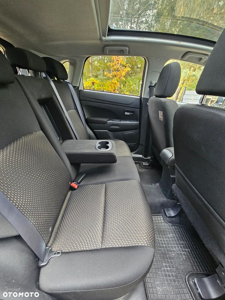 Mitsubishi ASX 1.6 Blue Sky Edition - 13