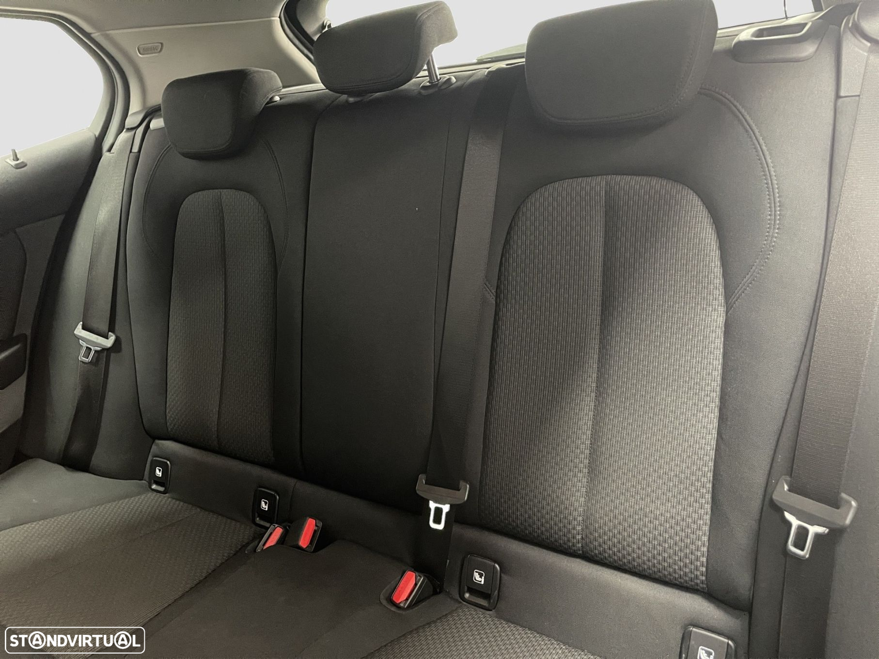 BMW 116 d Corporate Edition - 10