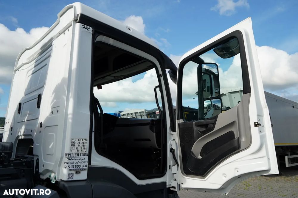 Mercedes-Benz ANTOS 2536 / 6x2 / PUNTE RIDICATĂ / PUNTE DIRECȚIE / HDS HIAB 144bs-2 Hiduo / ROTARE / TELECOMANDĂ - 24