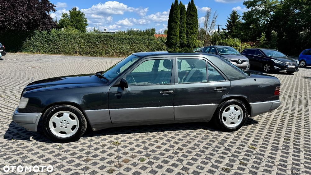 Mercedes-Benz W124 (1984-1993) - 2