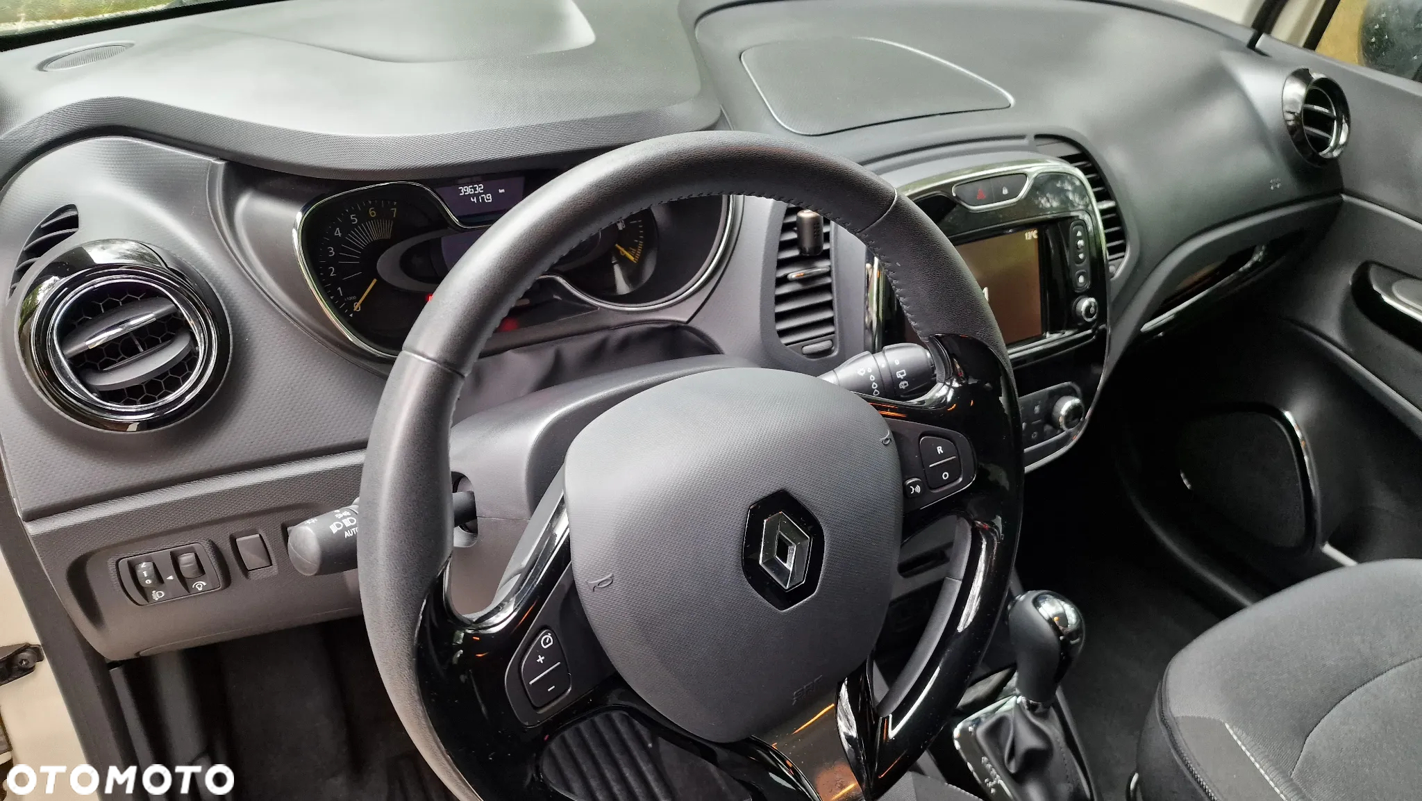 Renault Captur 1.2 TCe Intens EDC - 14